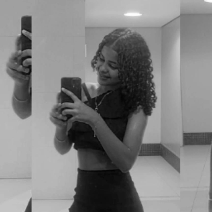 -Jade Moraes de Sousa Francyelly Moraes