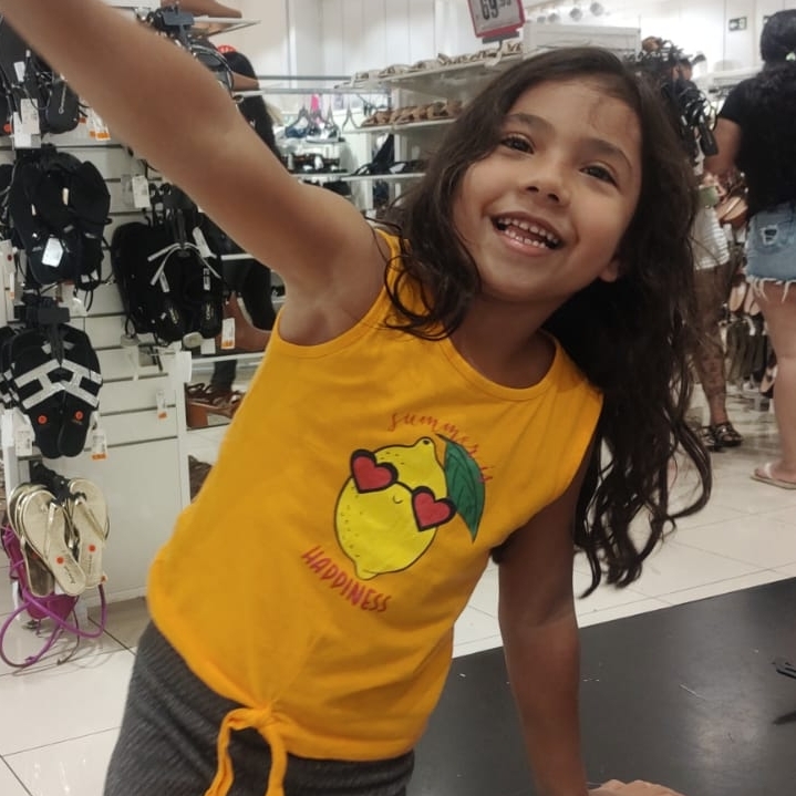 -kyara Aylla Gomes 